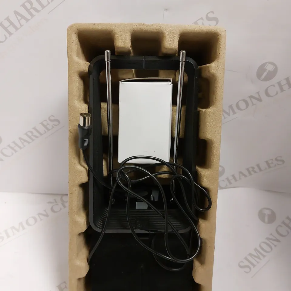 AMPLIFIED HDTV INDOOR AERIAL