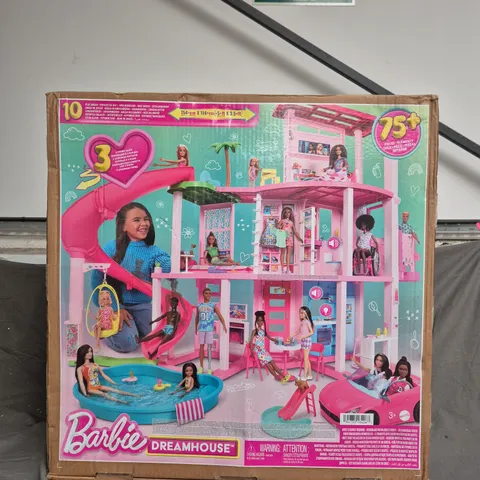 BARBIE DREAMHOUSE 