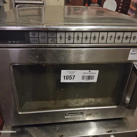 PANASONIC COMMERCIAL MICROWAVE