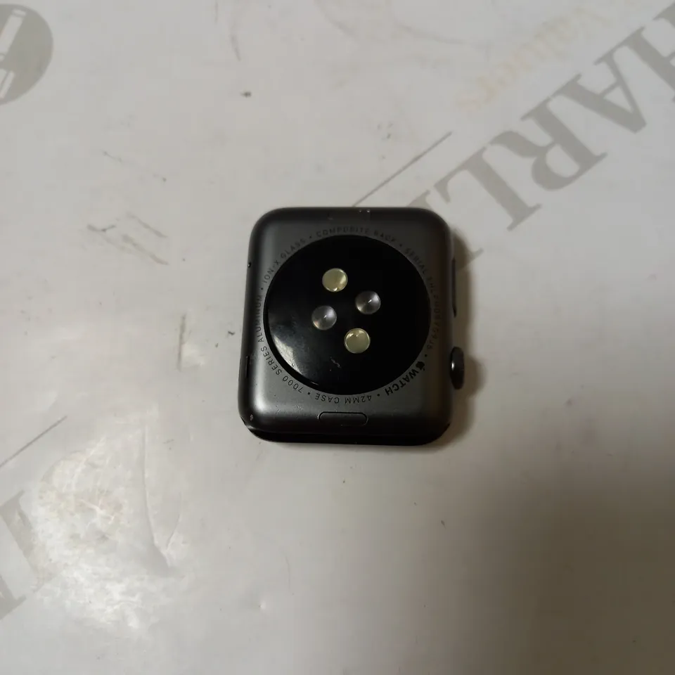 APPLE WATCH 1ST GENERATION