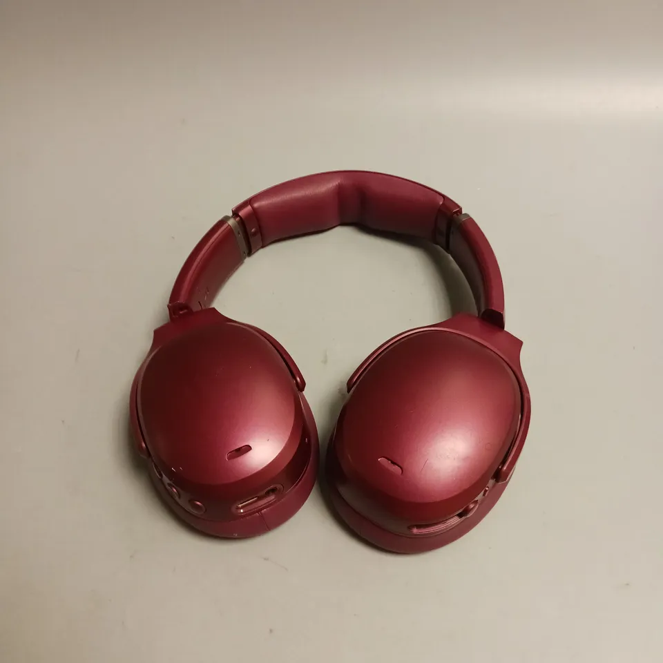 SKULLCANDY CRUSHER ANC HEADPHONES IN BURGUNDY