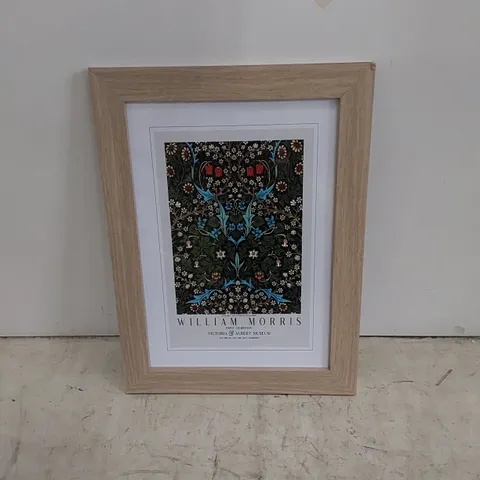 TULIP WITH BORDER BY WILLIAM MORRIS