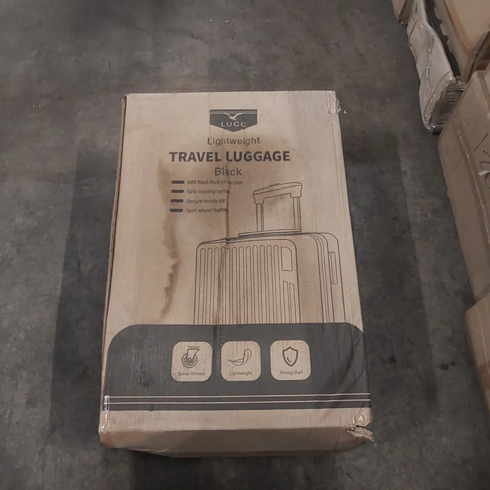 BOXED LUGG LIGHTWEIGHT TRAVEL SUITCASE 