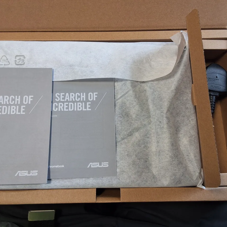 ASUS CHROMEBOOKI INTEL INSIDE LAPTOP IN DARK GREY - C214M