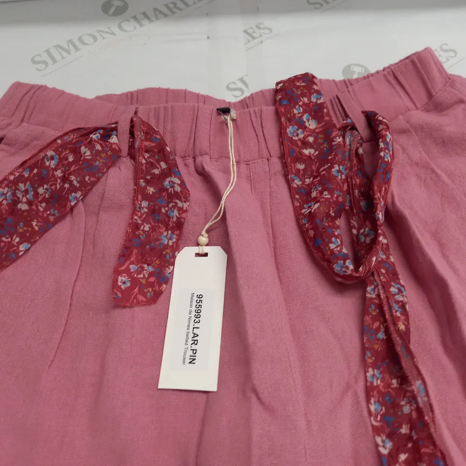 MAISON DE NIMES BELTED TROUSERS IN PINK - L
