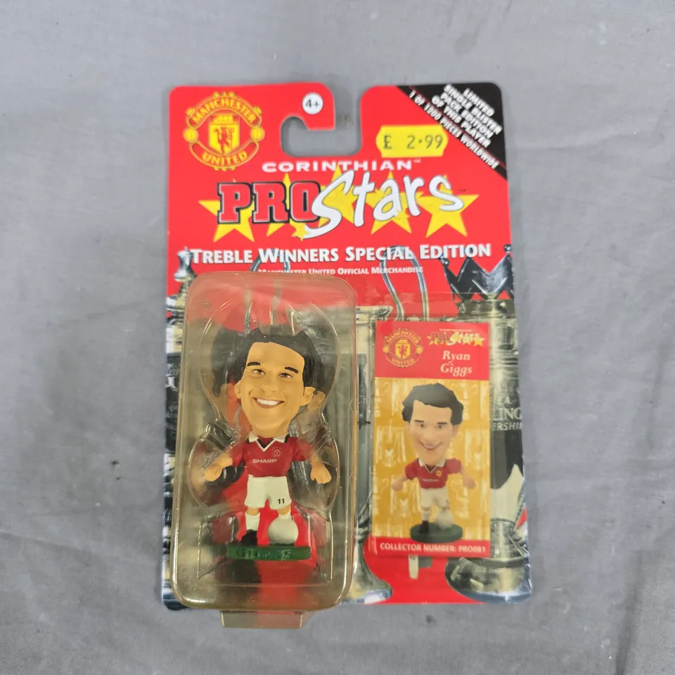 8 SEALED CORINTHIAN PROSTARS COLLECTABLE FIGURINES TO INCLUDE THOMAS RADZINSKI COLLECTORS EDITION, BUBBY CHARLTON LIMITED EDITION, JIMMY FLOYD HASSELBANK PLATINUM EDITION, ETC