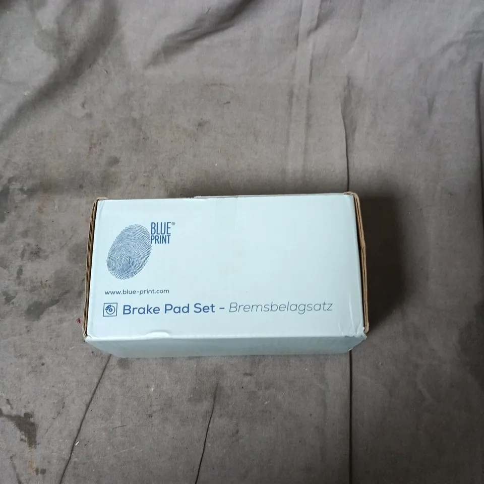 BLUE PRINT BRAKE PAD SET