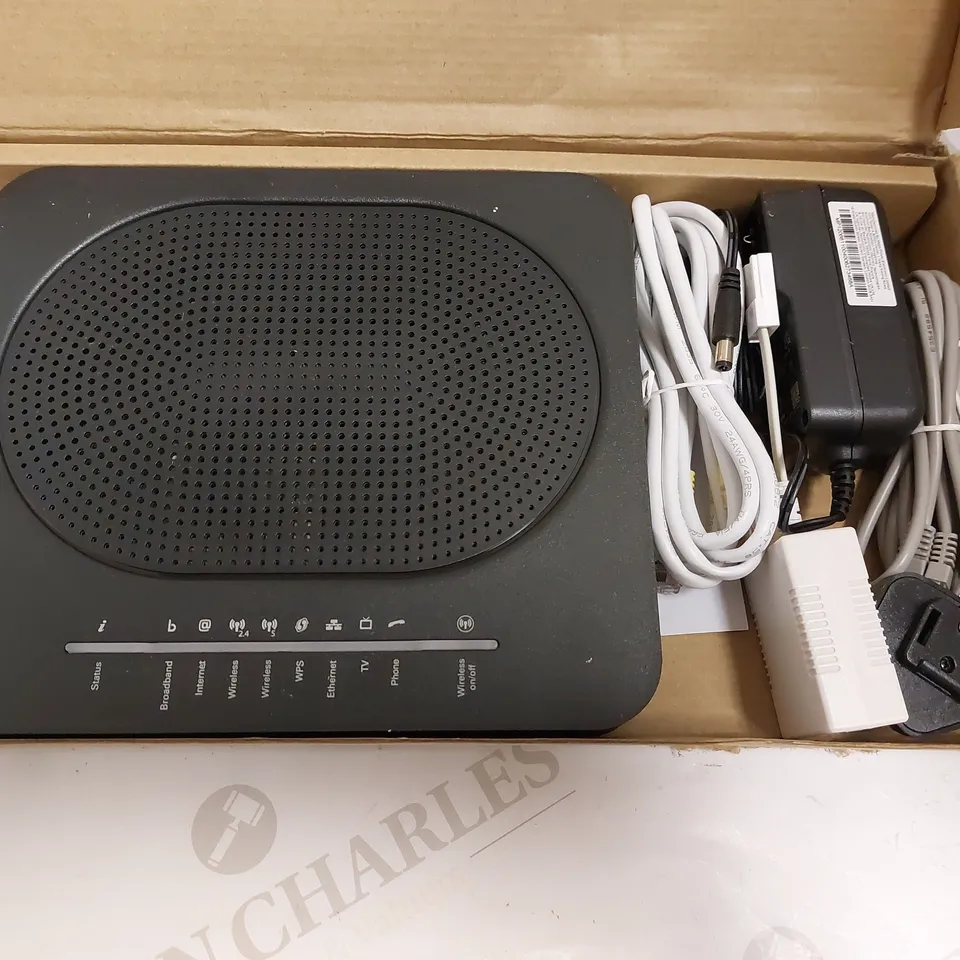 BOXED TECHNICOLOUR DGA0122 WIFI ROUTER