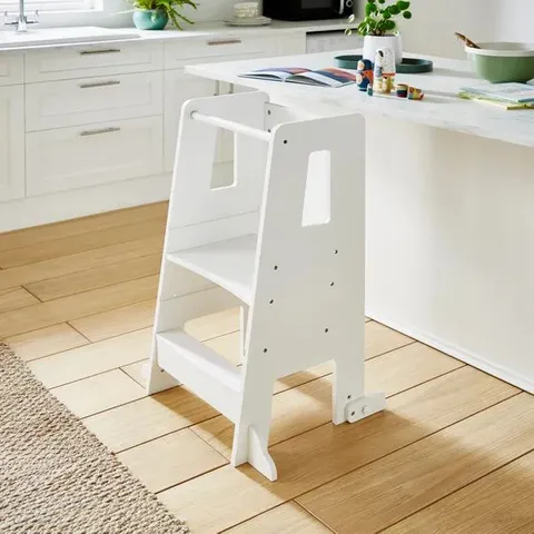 BOXED ARLO KIDS LEARNING TOWER - WHITE (1 BOX)