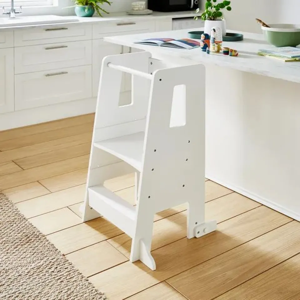 BOXED ARLO KIDS LEARNING TOWER - WHITE (1 BOX)