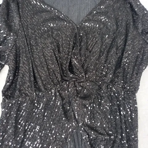 FRANK USHER SEQUIN TOP IN BLACK SIZE S/M