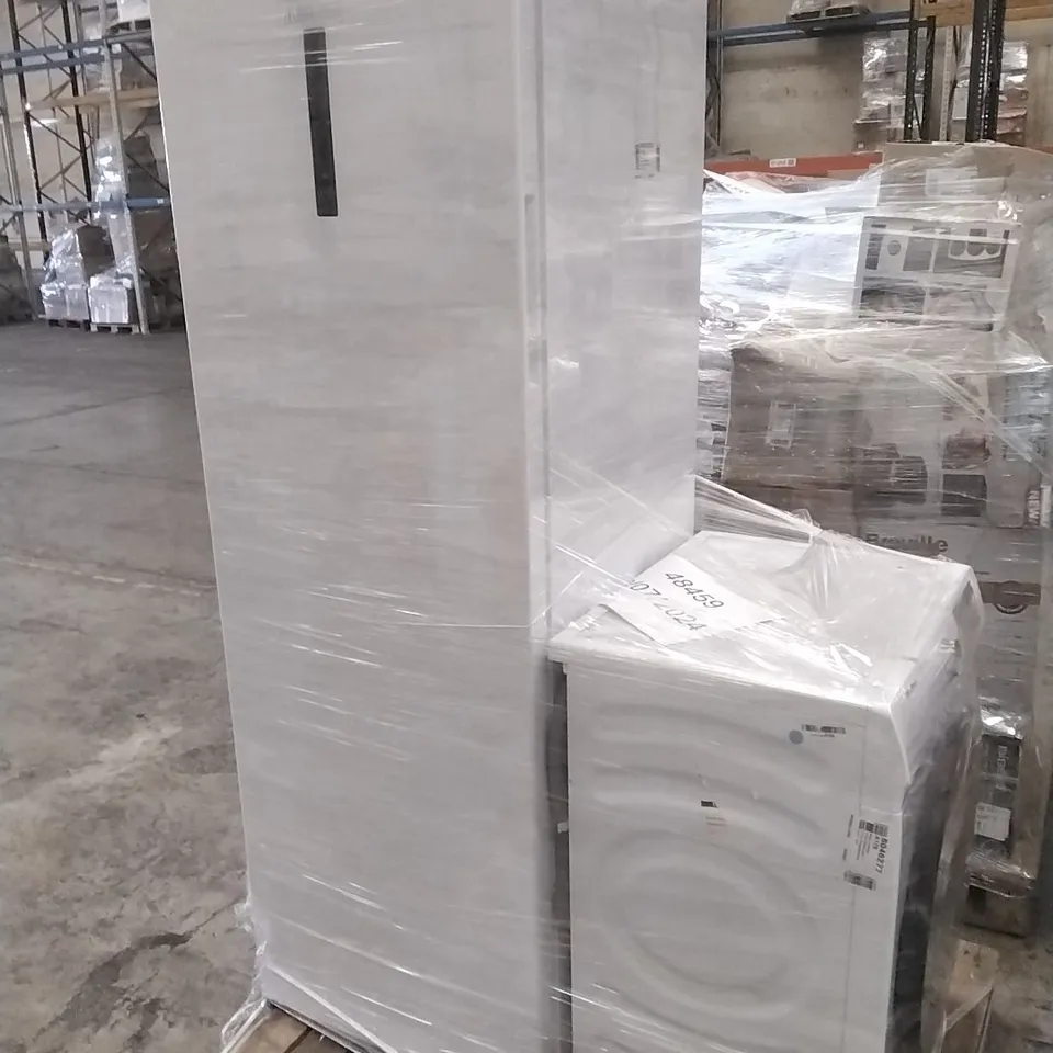 HISENSE 60CM FREESTANDING 8 KG FRONT LOAD WASHER AND AEG FREESTANDING FREEZER WHITE - UNPROCESSED RAW RETURNS