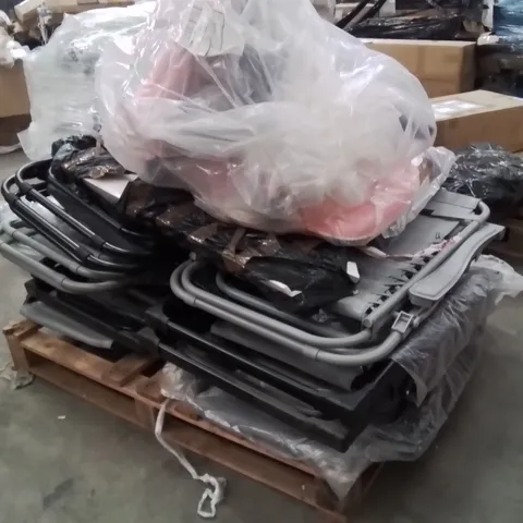 PALLET CONTAINING APPROXIMATELY 6 SUN LOUNGERS AND PINK GAMING CHAIR