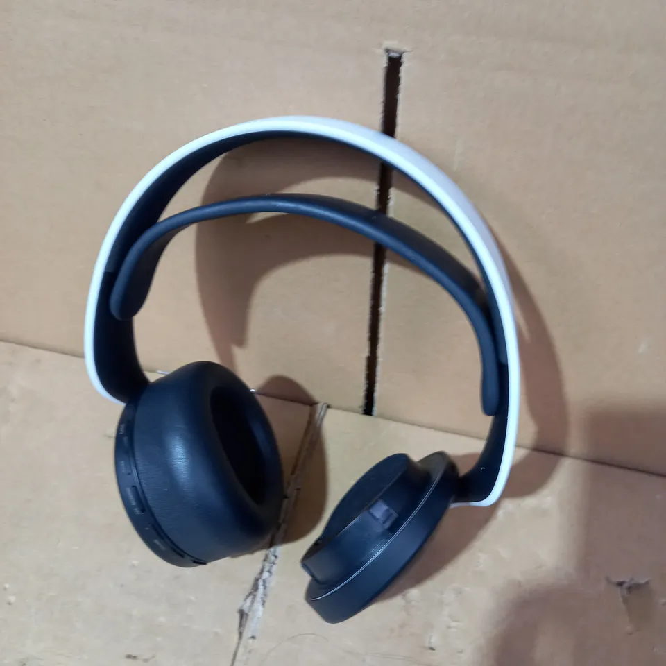 PLAYSTATION 3D PULSE WIRELESS HEADSET