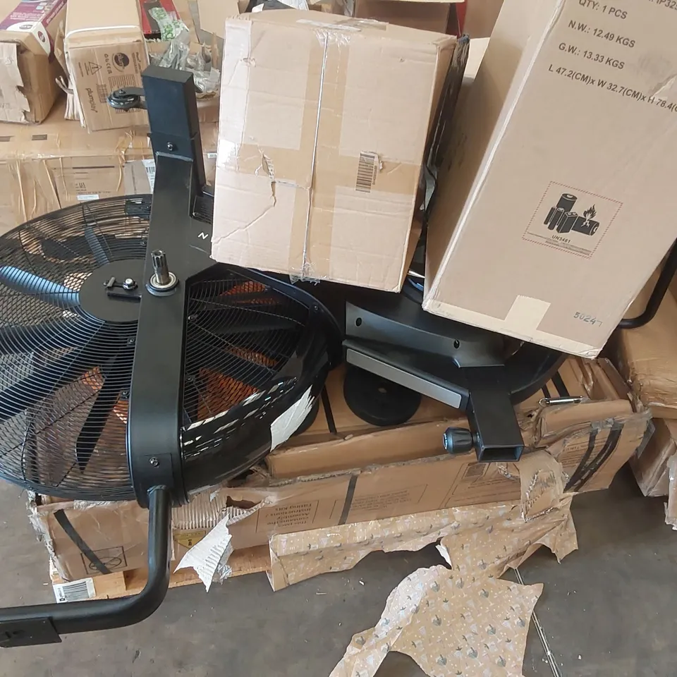 PALLET CONTAINING A LARGE ASSORTMENT OF CONSUMER PRODUCT PARTS INCLUDING EXERCISE EQUIPMENT ECT