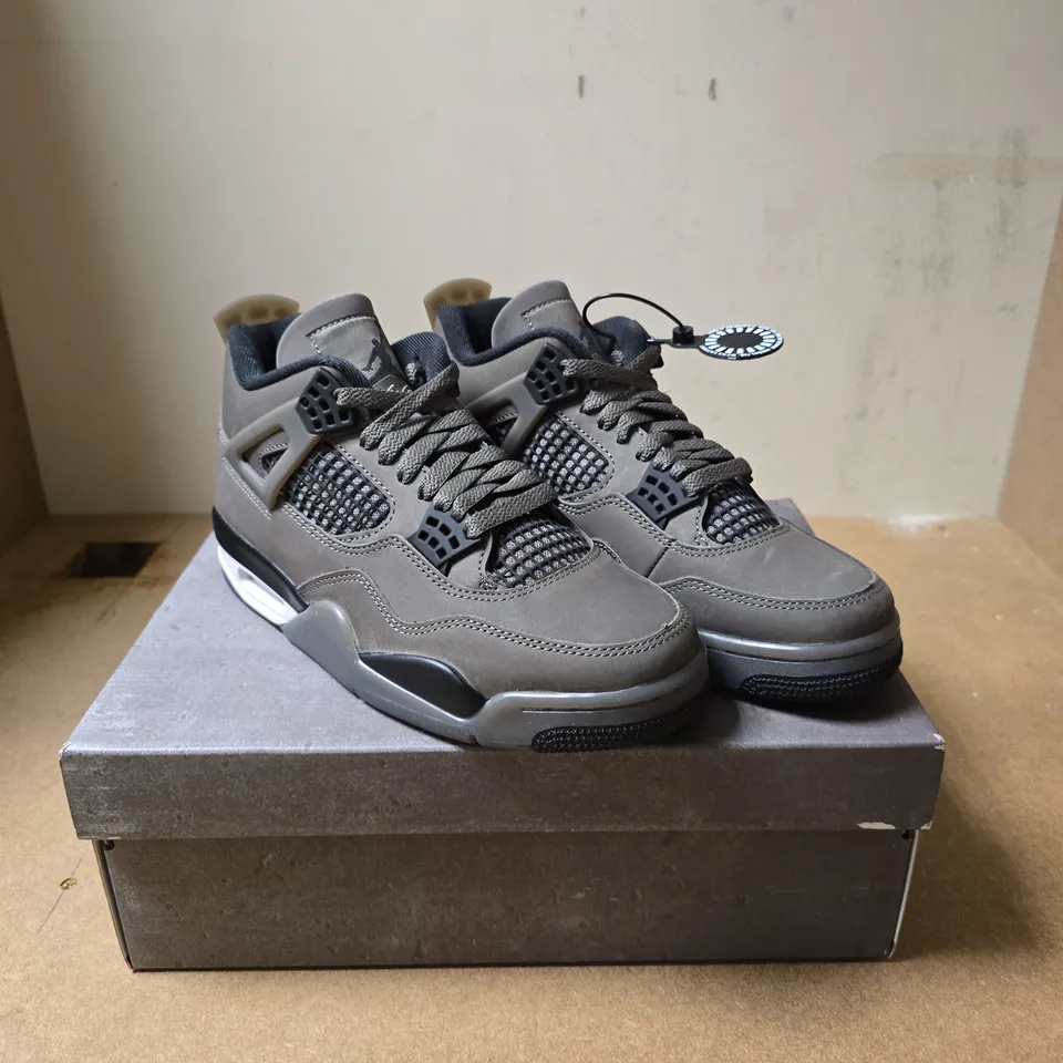 NIKE AIR JORDAN 4 RETRO TRAINERS, CAVE STONE/BLACK-PHANTOM, UK 6.5