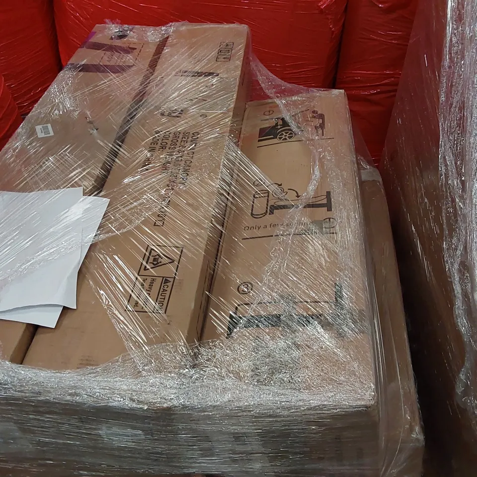 PALLET OF ASSORTED ITEMS INCLUDING: FURNITURE AND TOOLS 