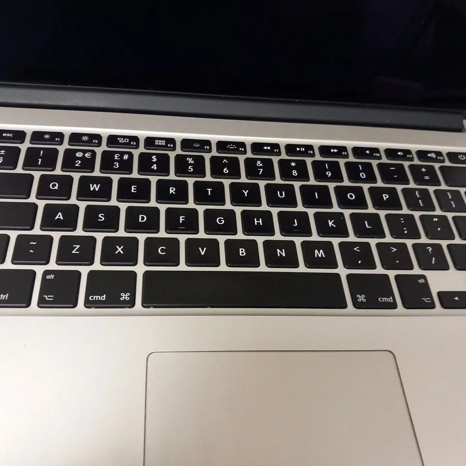 APPLE MACBOOK PRO (A1398 MID 2014)