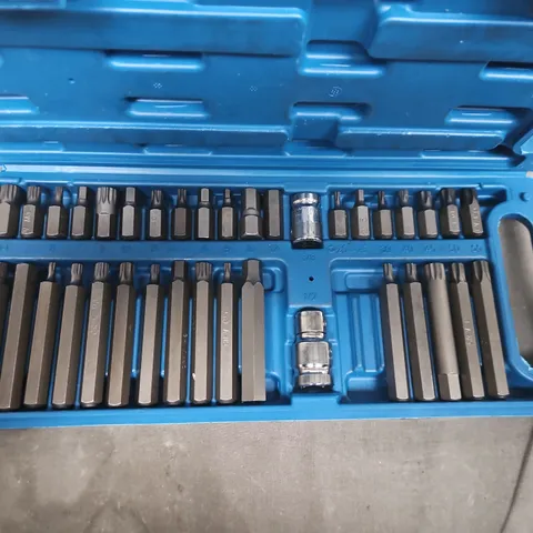 Screwdriver Bit Set in Blue Case – Assorted Phillips, Slotted, Torx & Hex Bits