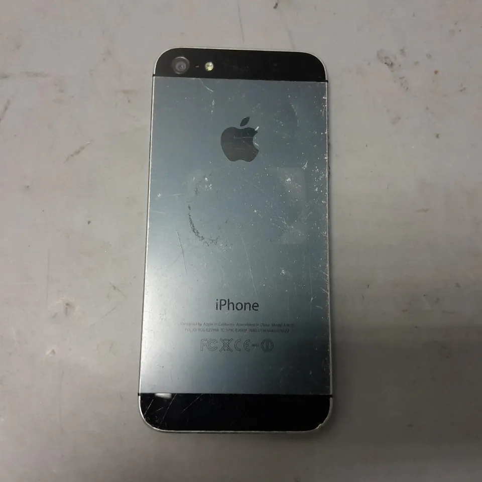 APPLE IPHONE 5 (A1429) SMARTPHONE 