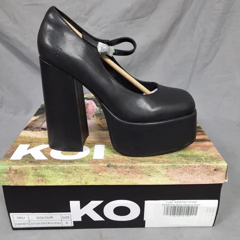 BOXED PAIR OF KOI DARKBLOOM BLACK PLATFORM HEELS SIZE UK 5