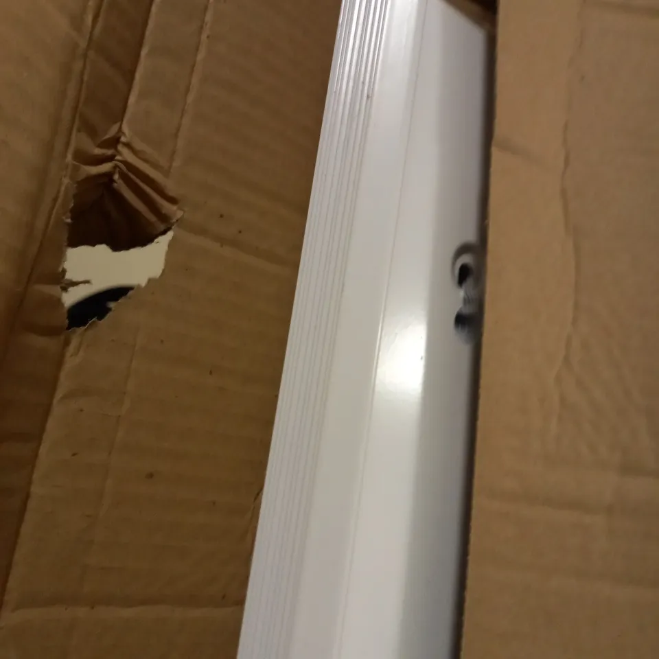 BRAND NEW 5FT LIGHTPACK REFLECTORS (10 IN PACK) (LPR35/49/80) - COLLECTION ONLY
