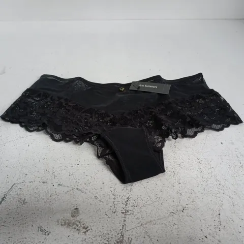 UK 6 ANNA SUMMERS SEXY LACE SHORT UNDERWEAR– BLACK (WOMEN’S UNDERWEAR)