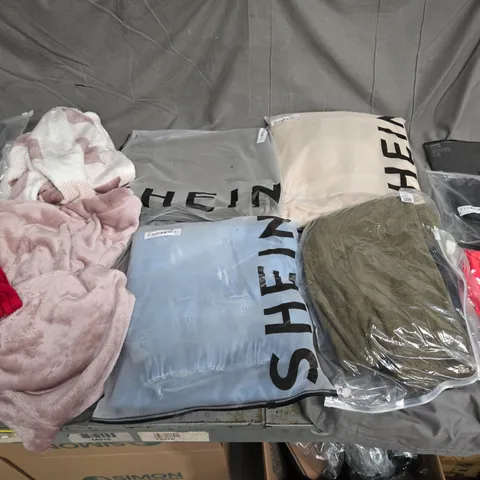 LARGE BOX OF ASSORTED CLOTHING ITEMS IN VARIOUS SIZES, STYLES AND COLOUR