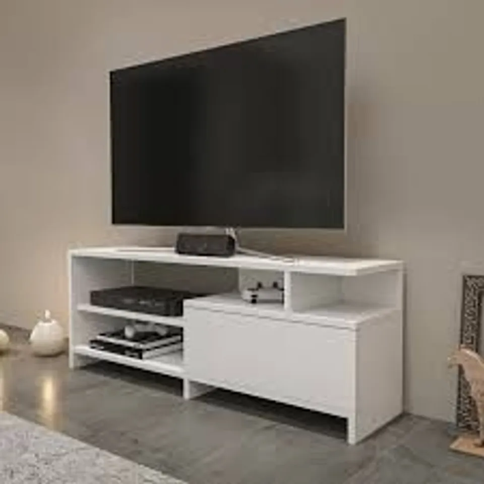 BOXED PULASKI TV STAND AND MEDIA CONSOLE WITH SHELVES WHITE 120CM