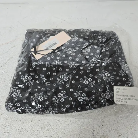 APPROXIMATELY 20 BE FORE DAWN CURVE FLORAL DRESSES IN BLACK