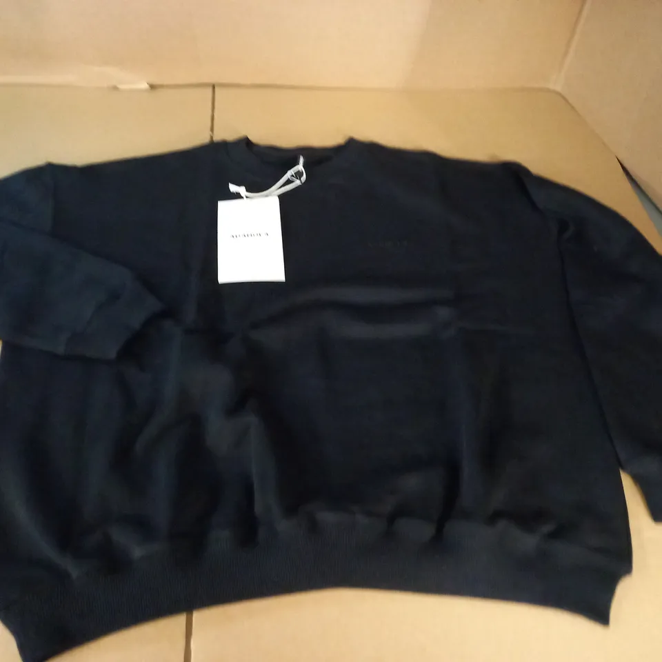 ADANOLA OVERSIZED SWEATSHIRT IN BACK - L