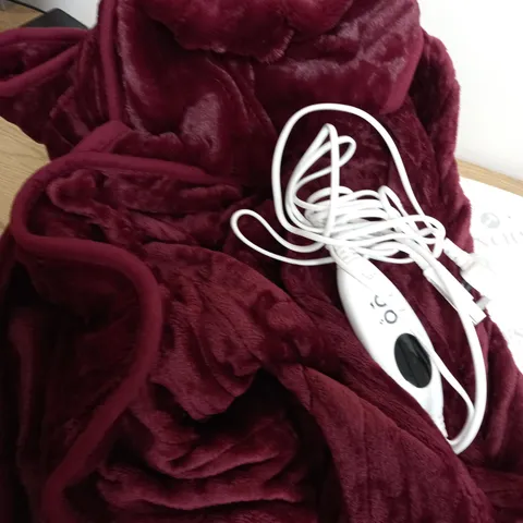 COZEE HOME VELVETSOFT HEATED THROW IN SHIRAZ WINE