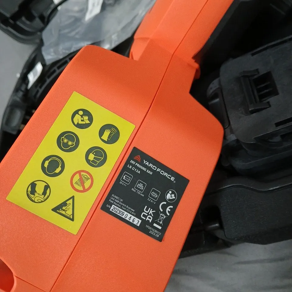 YARD FORCE 20V PRUNING SAW – CORDLESS, ORANGE (WITH BATTERY & CHARGER)