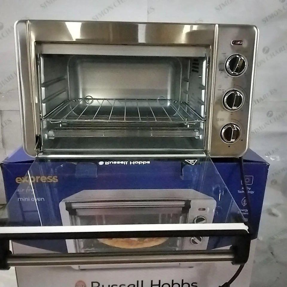BOXED RUSSELL HOBBS AIR FRY MINI OVEN