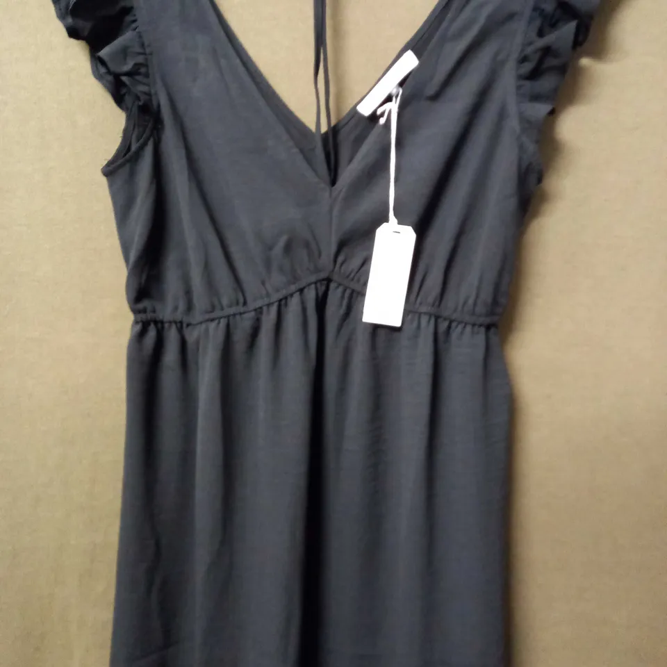MAISON DE NIMES  V-NECK MIDI DRESS IN BLACK - M