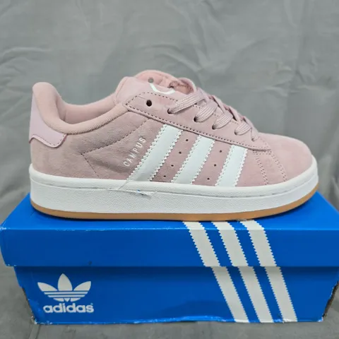 BOXED PAIR OF ADIDAS CAMPUS PINK SUEDE SNEAKERS β KIDS - UK SIZE 2