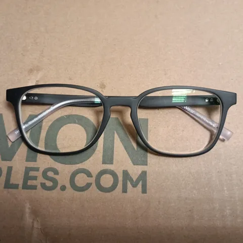 REWEAR BLACK RECTANGULAR EYEGLASSES WITH GREEN FELT CASE