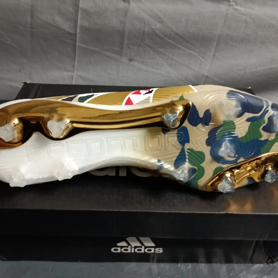 BOXED PAIR ADIDAS CAMOUFLAGE FOOTBALL BOOTS WITH SOCK COLLAR – UK SIZE 11