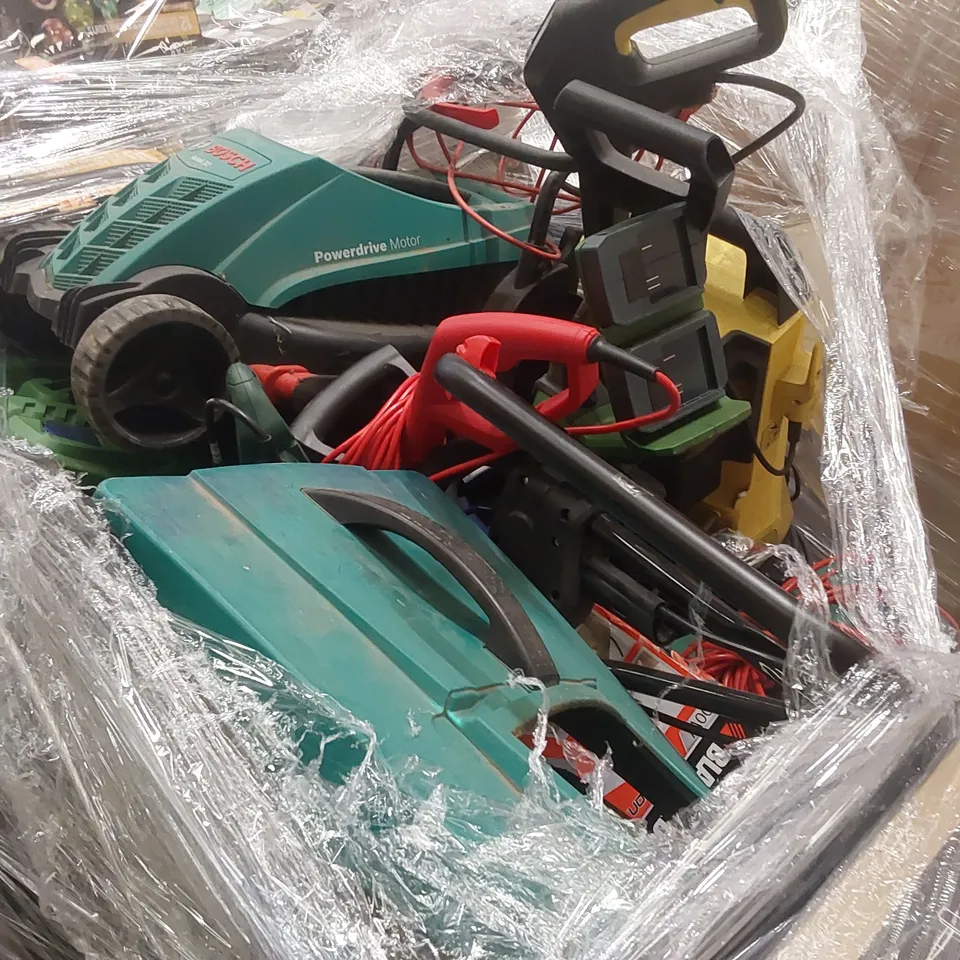 PALLET CONTAINING A LARGE QUANTITY OF ASSORTED UNCHECKED LAWN MOWERS, ELECTRIC BLOWER ECT