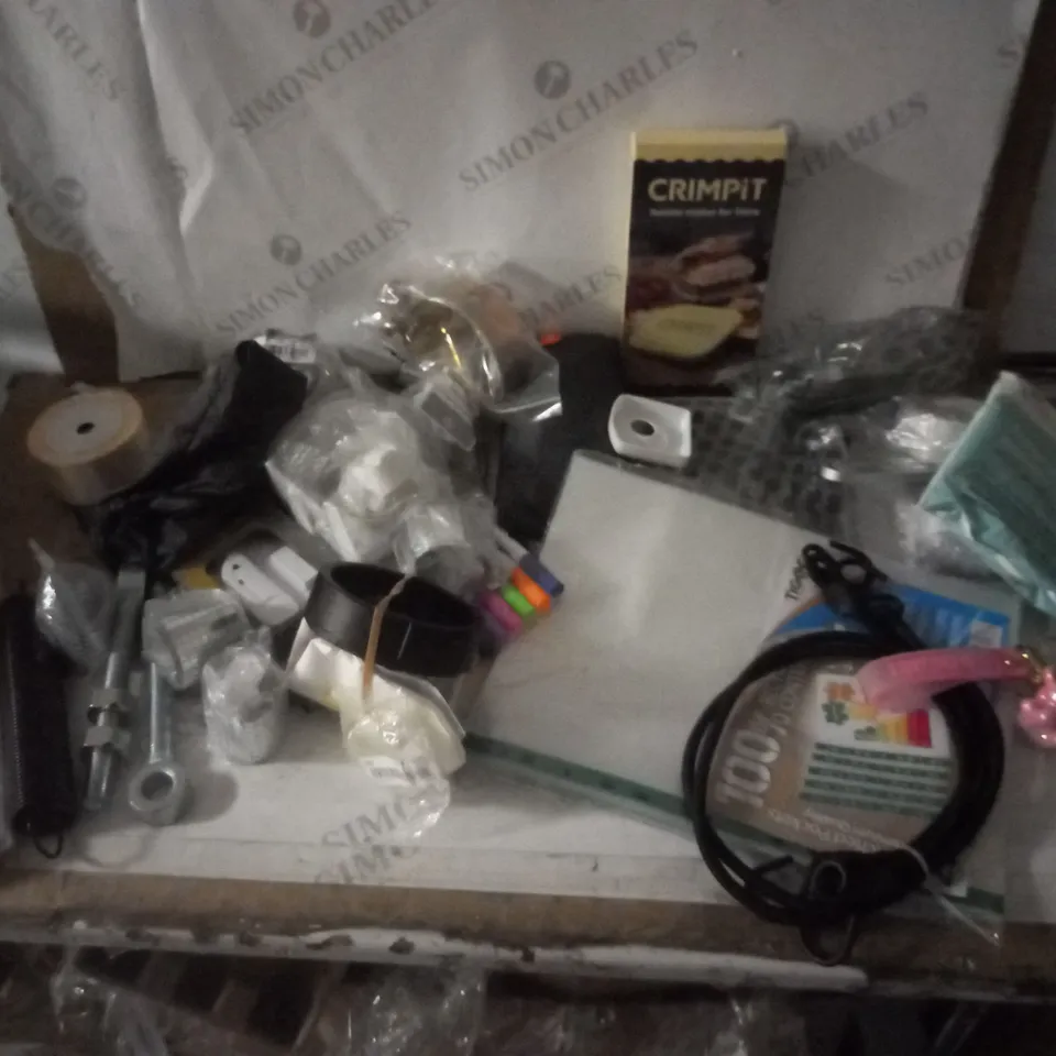APPROXIMATELY 10 ASSORTED PRODUCTS TO INCLUDE LOOM BANDS, KEYCHAIN, TAPES