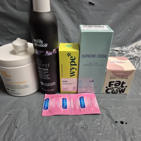 APPROXIMATELY 20 HEALTH AND BEAUTY ITEMS TO INCLUDE WYPE, SUPREME CREME AND CONDOMS