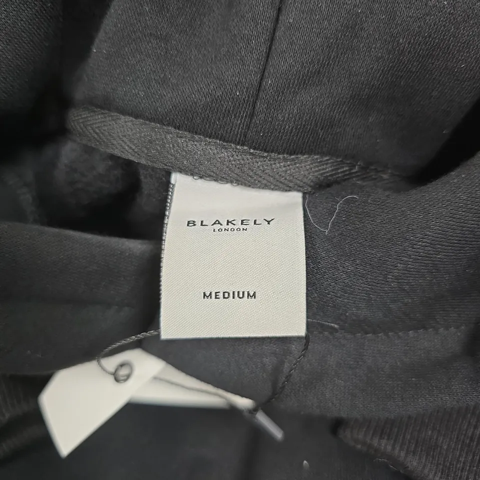 BLAKELY BLACK/WHITE MEDIUM HOODIE TAGGED