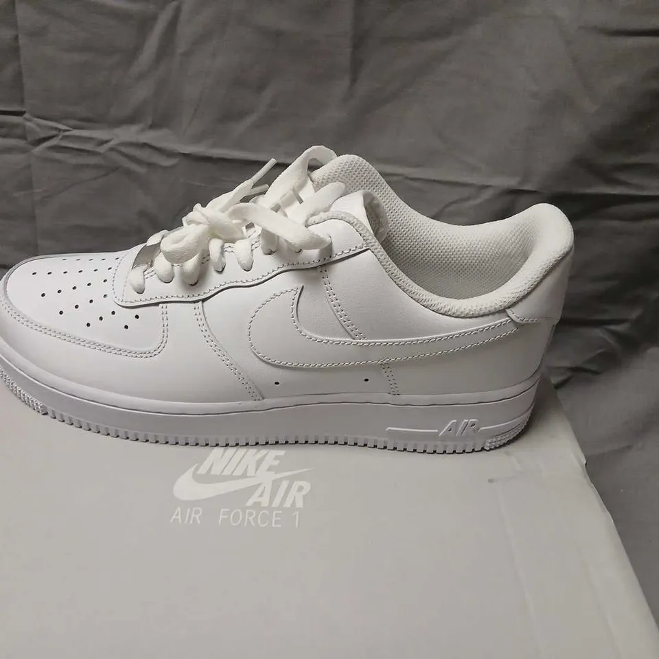 NIKE AIR FORCE 1 '07 WHITE/WHITE SNEAKERS – UK 9