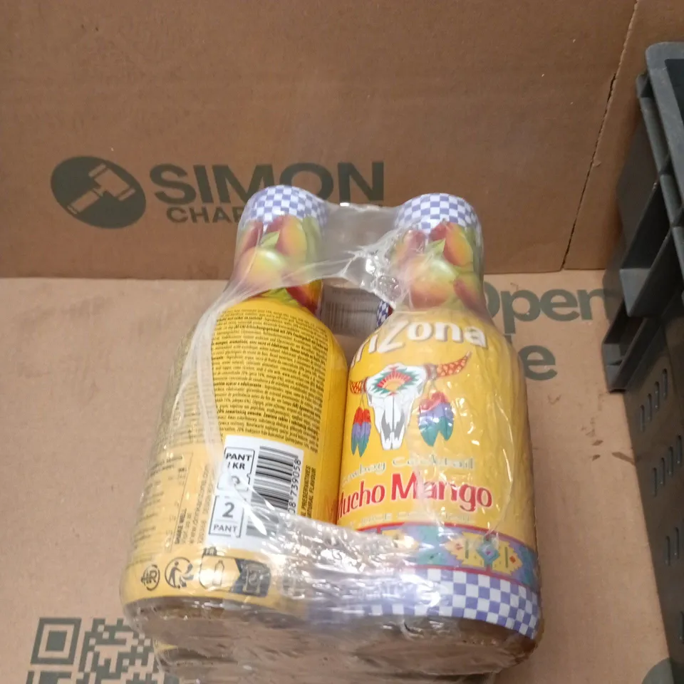 APPROXIMATELY 9 ASSORTED DRINK ITEMS INCLUDING ARIZONA MUCHO MANGO AND PURDEYS NATURAL ENERGY DRINK 