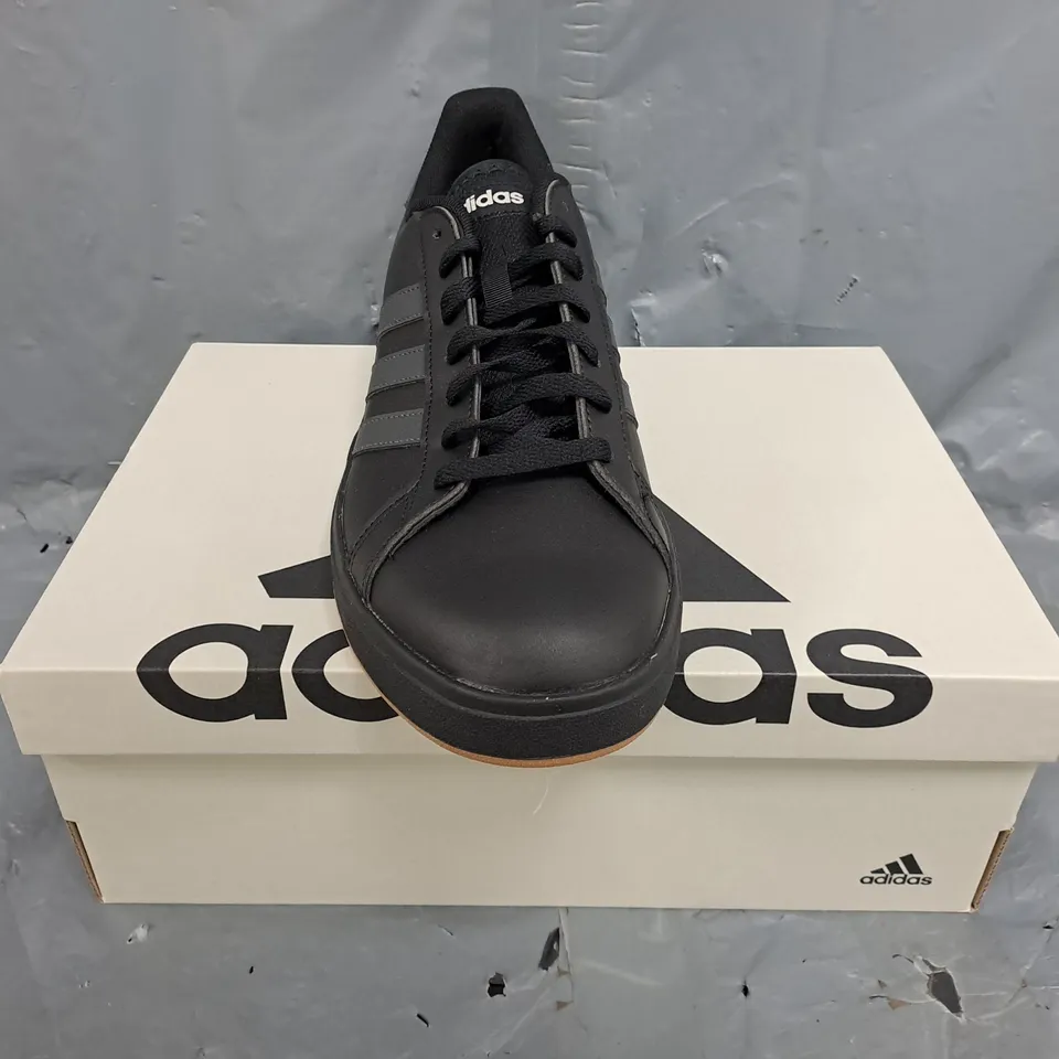 BOXED PAIR OF ADIDAS GRAND COURT BASE 2 SHOES IN BLACK SIZE UK 10.5