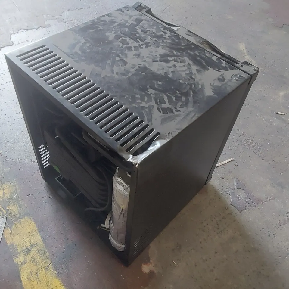 BLIZZARD BMB30 30L MINI BAR FRIDGE