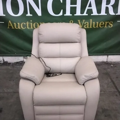 QUALITY BRITISH DESIGNED & MANUFACTURED G PLAN GREENWICH SMALL DUAL ELEVATE CAMBRIDGE PLASTER LEATHER ARMCHAIR
