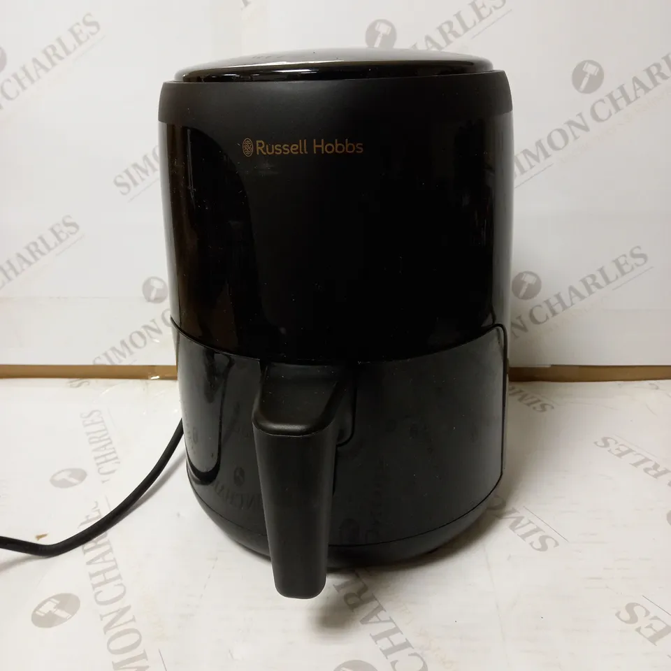 RUSSELL HOBBS AIR FRYER