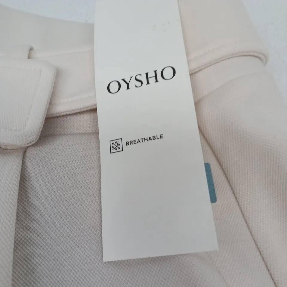 OYSHO BELTED CREAM SHORTS TAGGED XL