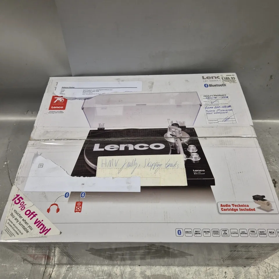 BOXED LENCO TURNTABLE WITH BLUETOOTH TRANSMISSION LBT-188WA V2
